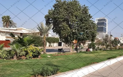 House for sale in DHA Phase 4 Karachi